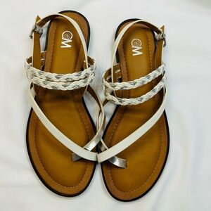 CCM Thong Toe Sandals